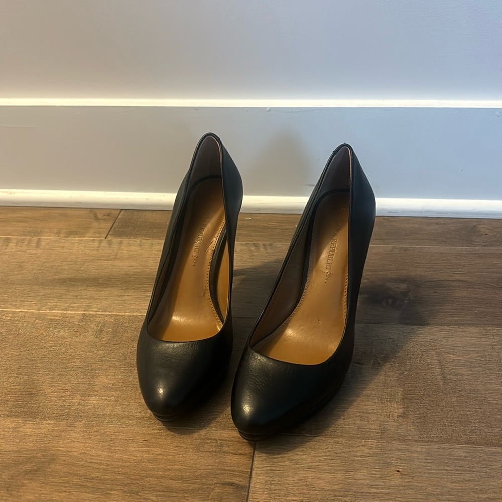 Banana Republic Black Leather Heels
